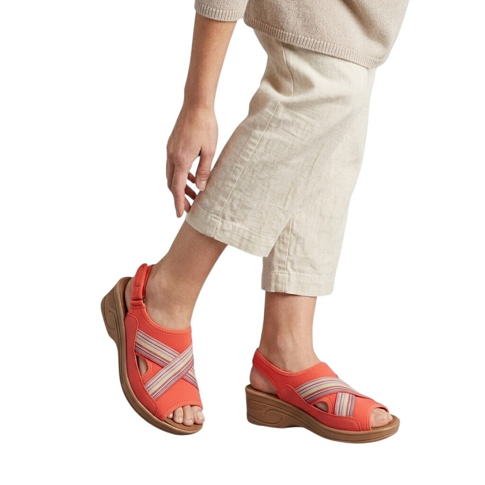 SoLite Womens Size 8W Coral Red Striped Comfort Lightweight Heeled Wedge Sandals